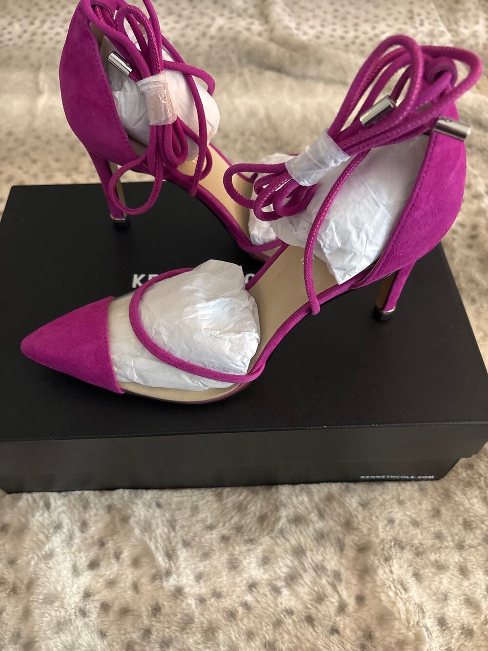 New-Kenneth Cole New York magenta stiletto heels with pointed toes & ankle ties.